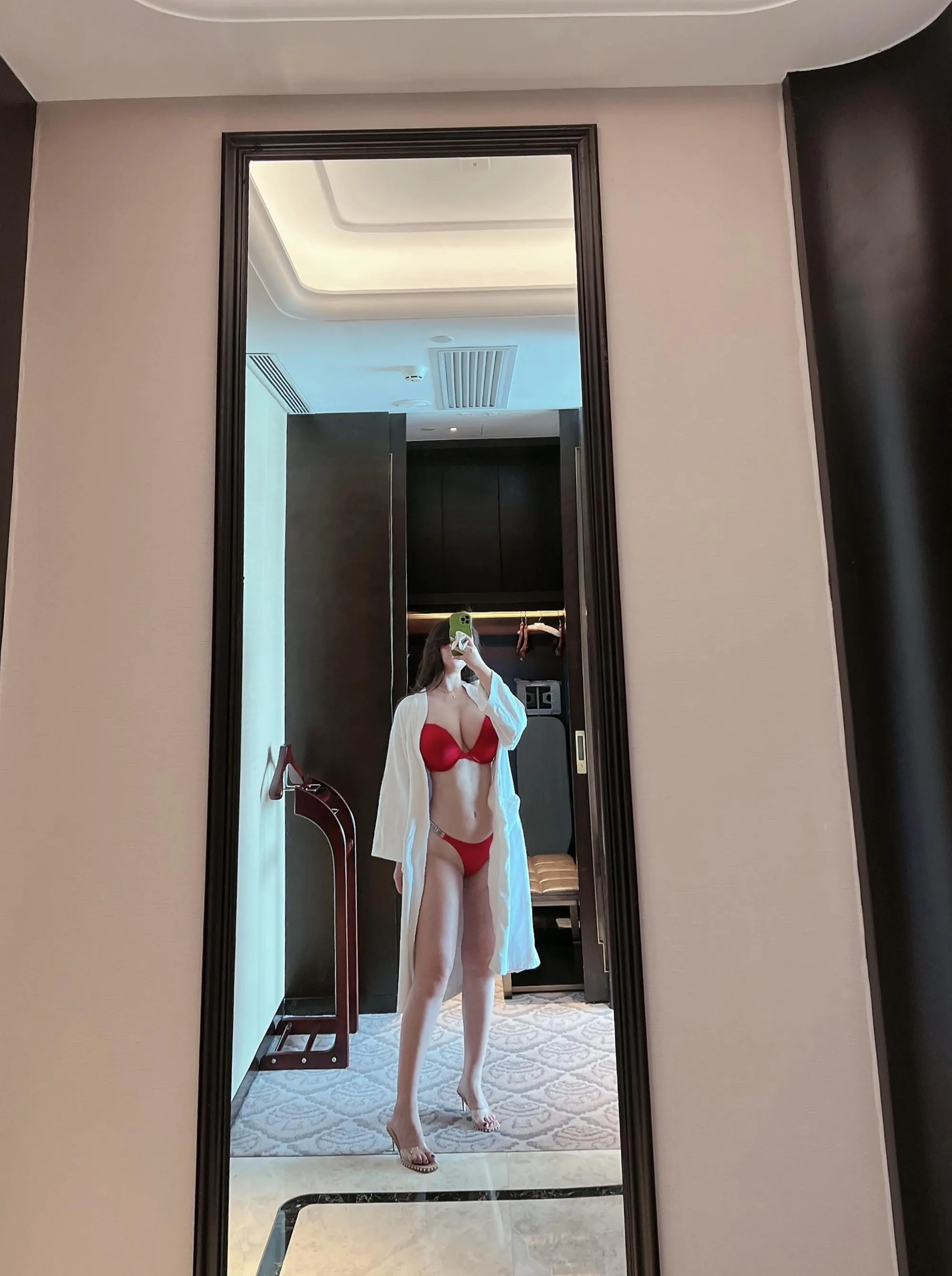 MIYA – NO.011 红色风景 [44P]插图5